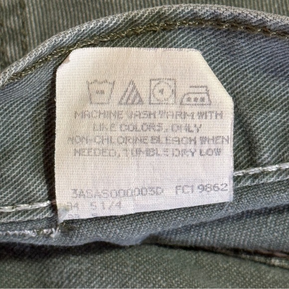 🛑CLEARANCE😮Wrangler for Women |Washed Green Utility Cotton Shorts Size 14 | GC - Picture 5 of 5